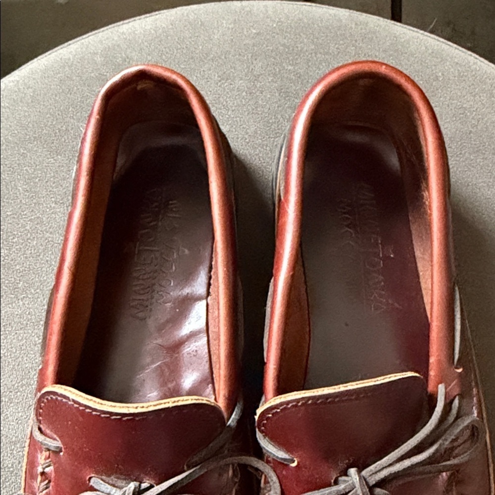 Minnetonka Driver Leather Mens 8.5 Loafers Burgundy Leather - Picture 2 of 9